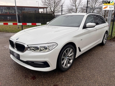 BMW 5-serie Touring 530i Sportline Head Up 57DKM 1ste eig