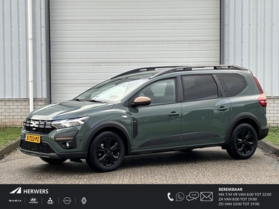 DACIA JOGGER 1.6 Hybrid 140PK Extreme 7 Persoons / Full Options / Stoelverwarming / Draadloos Carplay / Android Auto / Navigatie / Achteruitrijcamera / Sensoren voor + achter /