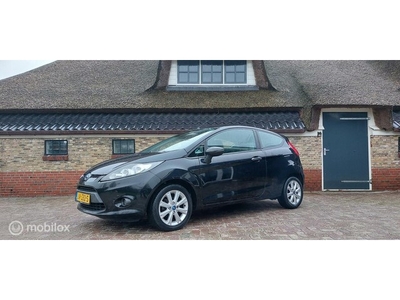 Ford Fiesta 1.4 TDCi Ambiente Lees Advertentie!!!