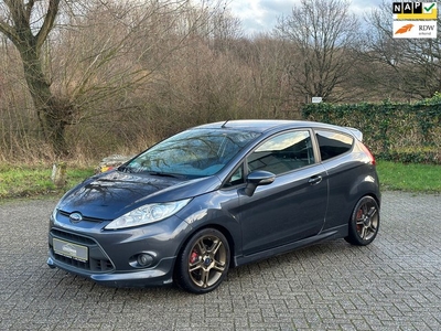 Ford Fiesta 1.4 Titanium St-Paket *Clima/97PK!/VoorruitVERW*