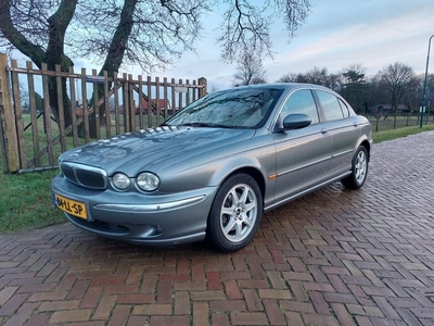 Jaguar X-type 2.0 V6 Executive