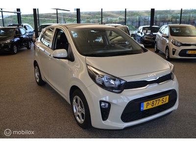 Kia Picanto 1.0 67pk ComfortLine 5 personen Airco,CruiseC