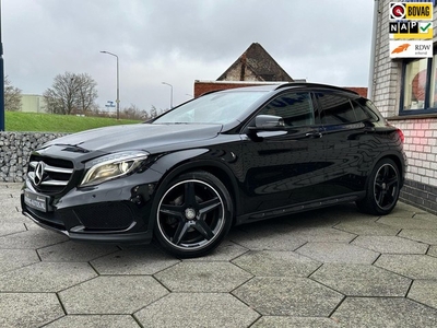 Mercedes-Benz GLA-klasse 180 AMG Night Edition PlusGroot