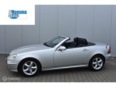 Mercedes SLK 200 Kompr. AUT. Brilliantgrijs Leder 80dkm