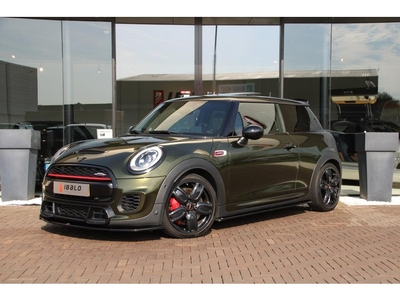 MINI Mini John Cooper Works Chili 291 pk Olea Green