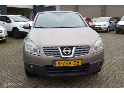 Nissan Qashqai 2.0 Acenta / Nieuwe APK bij aflevering