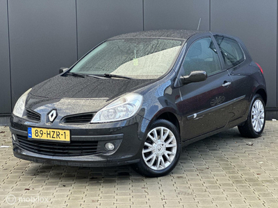 Renault Clio 1.2-16V Collection | AIRCO | VELGEN |