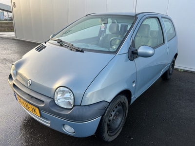 Renault Twingo 1.2-16V Privilège Quickshift 5 (bj 2003)