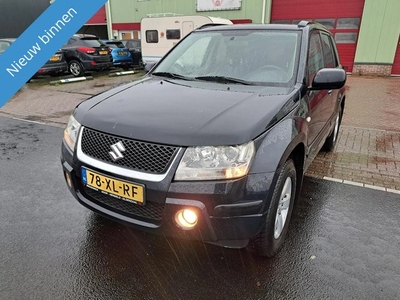 Suzuki Grand Vitara 2.0-16V 4x4 Shogun GERESERVEERD!!!!!!!!!