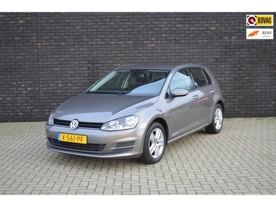 Volkswagen GOLF 1.4 TSI Business Edition Stoelverwarming