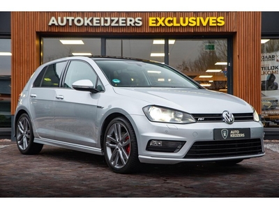 Volkswagen Golf 1.4 TSI Highline R Line Panodak Navi Camera