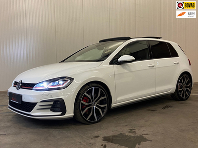 Volkswagen Golf 2.0 TSI GTI Performance DSG 245PK PANO ACC NAVI APPLE CARPLAY AIRCO PDC CAMERA CRUISE STOELVERWARMING