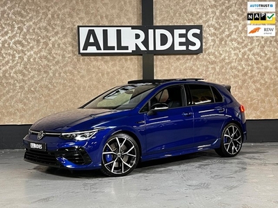 Volkswagen Golf 2.0 TSI R 4MOTION Pano Akra Memory