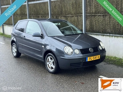 Volkswagen Polo 1.4-16V AIRCO/LM VELGEN/ELEK.PAKKET/NETTE