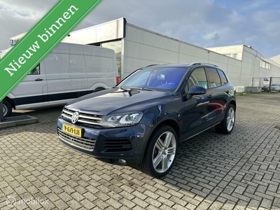 Volkswagen Touareg 3.0 TDI R-Line Pano Led navi Grijskent Ex