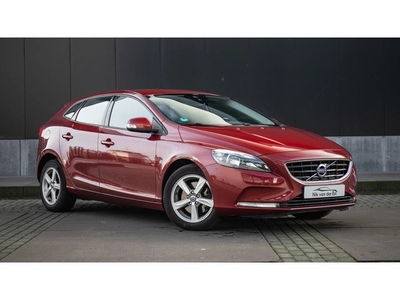 Volvo V40 1.6 T3 Kinetic -1e eig-Navi-Stoelver-Audio-Style