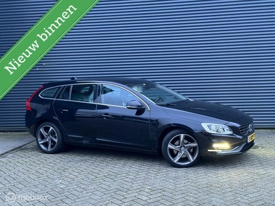 Volvo V60 2.0 D4 R-Design Airco Stoelverwarming