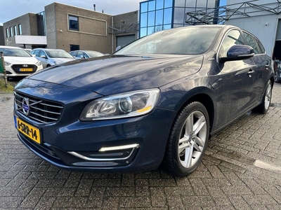 Volvo V60 2.4 D6 AWD Plug-In Hybrid Summum