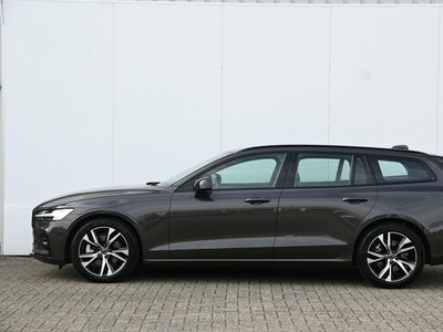 VOLVO V60 B4 Plus Dark -360°camera-Harman Kardon-Trekhaak