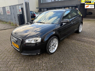 Audi A3 Sportback 1.2 TFSI Ambiente Pro Line l met APK geleverd!