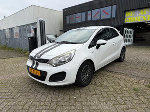 Kia Rio 1.2 CVVT Comfort Pack l met APK geleverd!