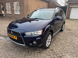 Mitsubishi Outlander 2.4 Instyle