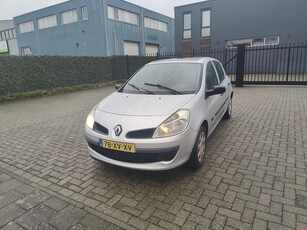 Renault Clio 1.2-16V Business Line Bj 2007 Panorama Airco