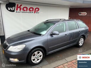 Skoda Octavia Combi 1.6 TDI Greentech Ambition Business Line