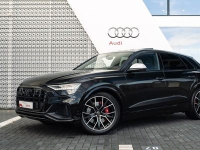 AUDI Q8 SQ8 | 507 PK | VIERWIELBES. | TREKHAAK | HEAD-UP | ASSIST. CITY & PARK PLUS | PANO-DAK | STOELVERW. & VENTILATIE | B&O | 360 CAMERA | COMFORT-KEY |