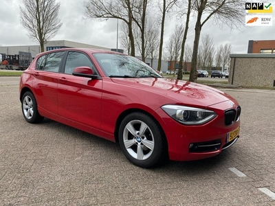 BMW 1-serie 116i Upgrade Edition