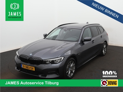 BMW 3-SERIE Touring 330e Plug-In Hybrid BLACK-LINE AD-CRUISE SFEER-VERL. LEER/STOF LIVE-COCKPIT