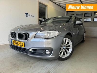 BMW 5-serie 520i Luxury Edition HUD LEER NL-AUTO NAP ZEER COMPLEET