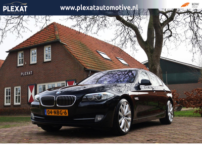 BMW 5-serie 535i High Executive Aut. | Schuif-Kanteldak | Innovation Package | 360 Camera | HUD | 4-zone Climate | Nappa Leder |