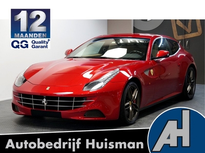 Ferrari FF 6.3 V12 HELE Ferrari Approved tot 06-2024! ROSSO MARANELLO + LED STUUR + CARBON INTERIEUR + LIFT V&A + 3 X CAMERA + DVD SCHERMEN