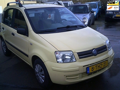 Fiat Panda 1.1 Active st bekr elek pak nap apk