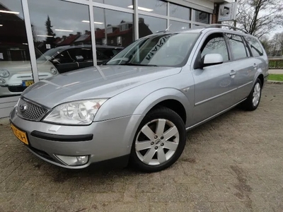 Ford Mondeo Benzine