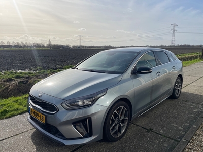 KIA PROCEED 1.4 GT-Line, stoel/stuurverwarming, enz, enz