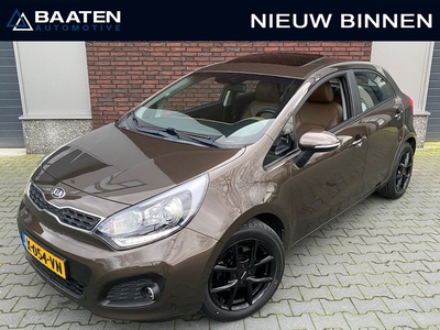 Kia Rio 1.4 CVVT 110 PK | Automaat | Pano | Leder | Clima | Cruise | Stuur + Stoelverwarming |