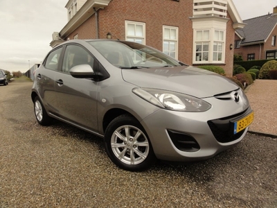 Mazda 2 Benzine