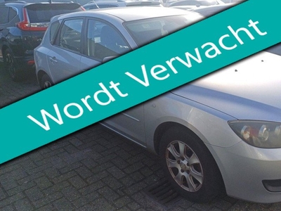 Mazda 3 1.4 S-VT Touring 84pk 5-deurs Airco Degelijk Historie