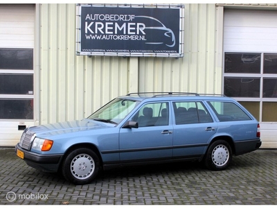 Mercedes W124 Combi 230 TE, 7-1986, Trekhaak, Putdeksel