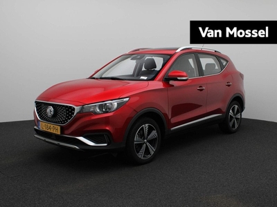 MG ZS EV Luxury 45 kWh | Automaat | Schuifdak | Leder | Navigatie | Airco | Parker sensoren | Camera | LMV | Stoel verwarming | Apple carplay