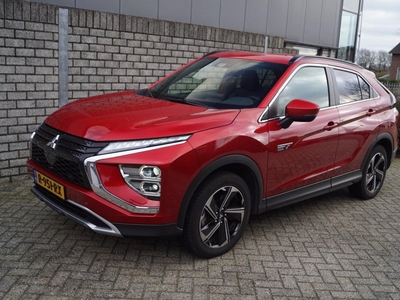 Mitsubishi Eclipse Cross 2.4 PHEV Intense + Autom Leder/Alcantara Stoelverw Navi Camera Cruise 2x PDC LMV Trekh ENZ.