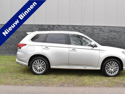 Mitsubishi Outlander 2.4 PHEV Instyle Plugin Hybride Navigatie Trekhaak 11-2020 35000km