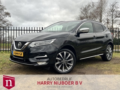 Nissan QASHQAI 1.3 DIG-T Tekna + Panodak / Trekhaak / Led /