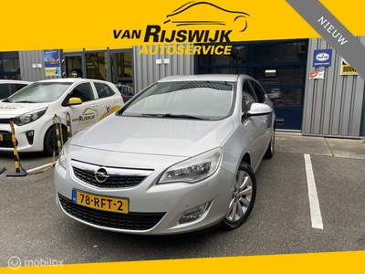 OPEL ASTRA Sports Tourer 1.4 Turbo Cosmo