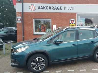 PEUGEOT 2008 1.2 PureTech Allure