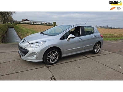 Peugeot 308 1.6 VTi Sportium/ 136.000 km ( NAP)/ EURO 5