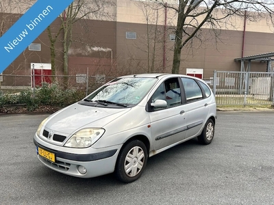 Renault Scenic Benzine