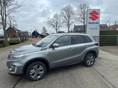 Suzuki Vitara 1.4 Boosterjet Select Smart Hybrid // 1500